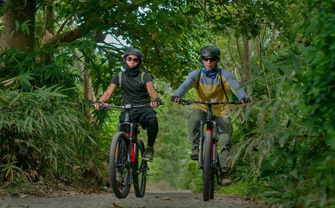 bike trip sulawesi